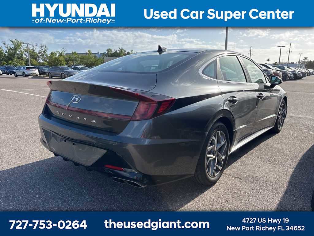 Used 2023 Hyundai Sonata SEL w/ Cargo Package image 3