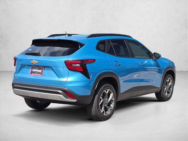New 2026 Chevrolet Trax LT FWD image 2