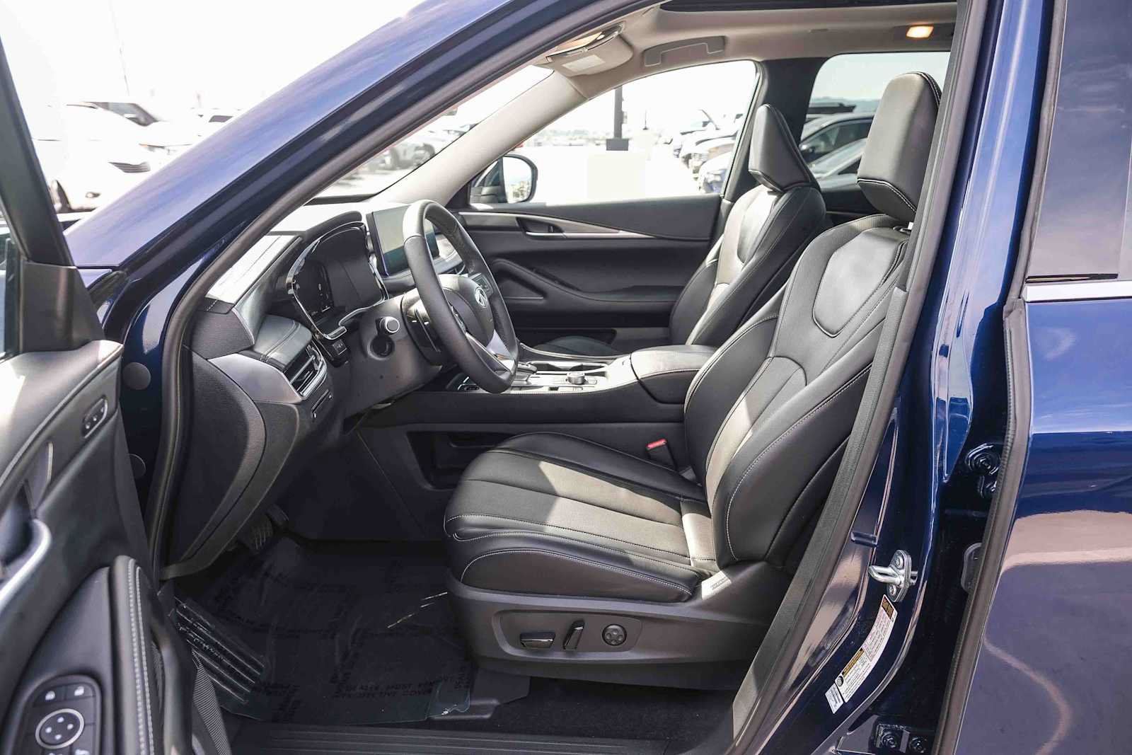Used 2026 INFINITI QX60 Pure w/ Cargo Package FWD image 20