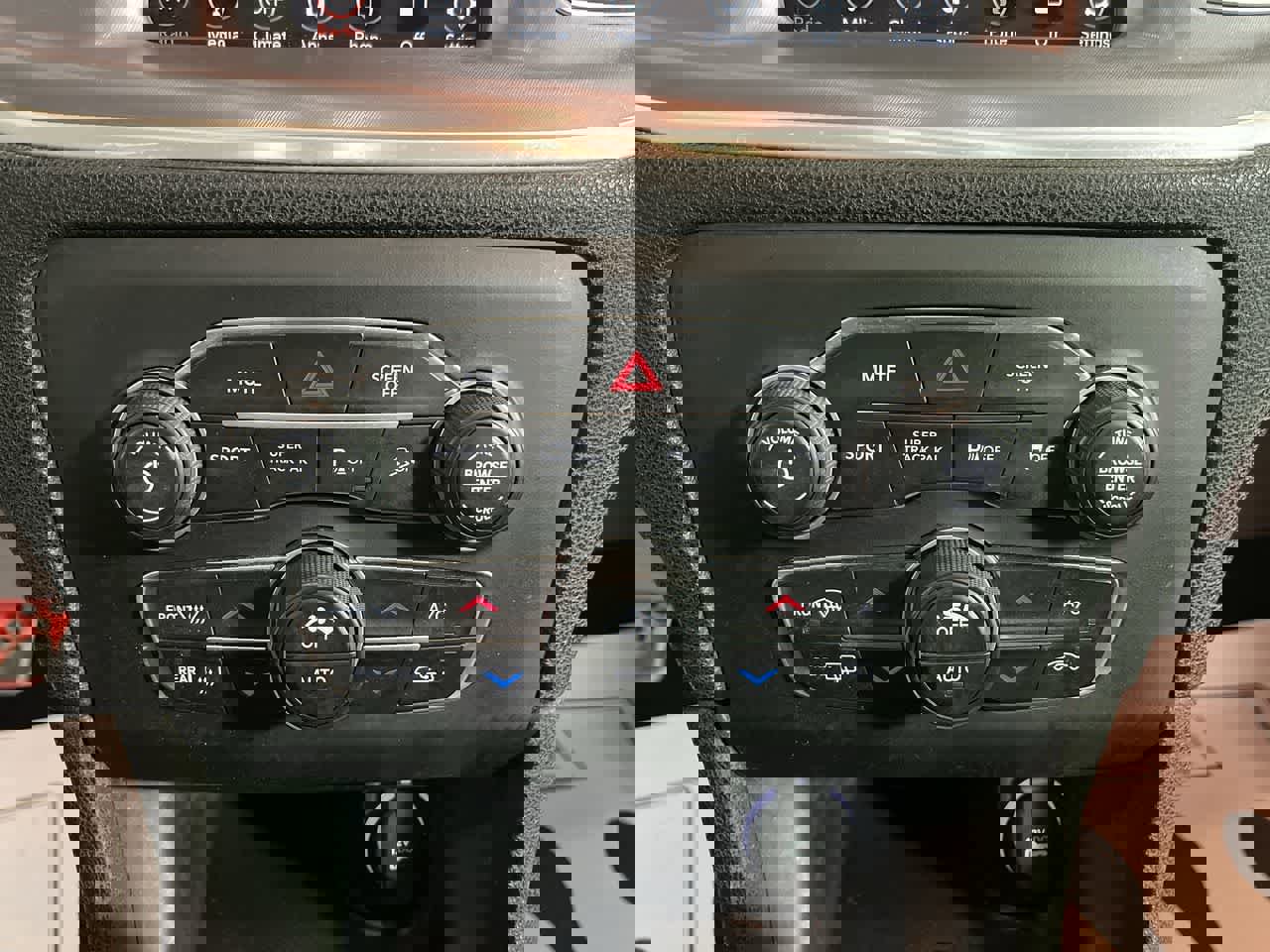 Used 2019 Dodge Charger GT image 20