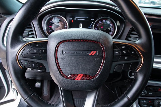 Used 2018 Dodge Challenger SXT image 17