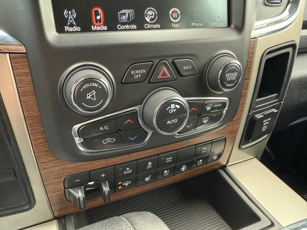 Used 2013 RAM 1500 Laramie w/ Convenience Group image 37