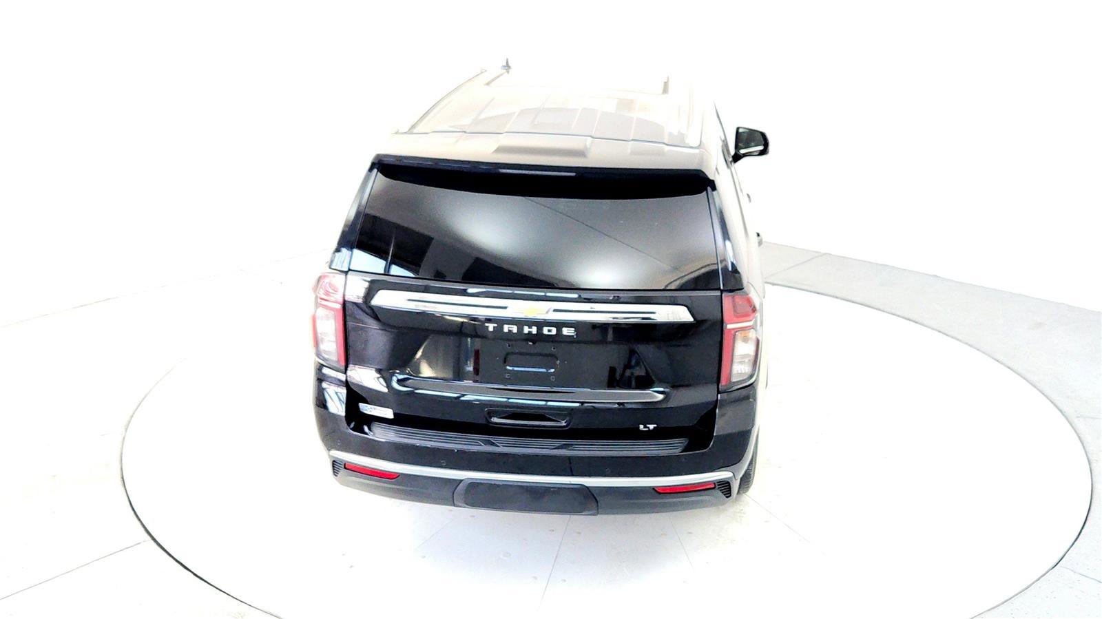 Used 2022 Chevrolet Tahoe LT w/ Luxury Package image 17