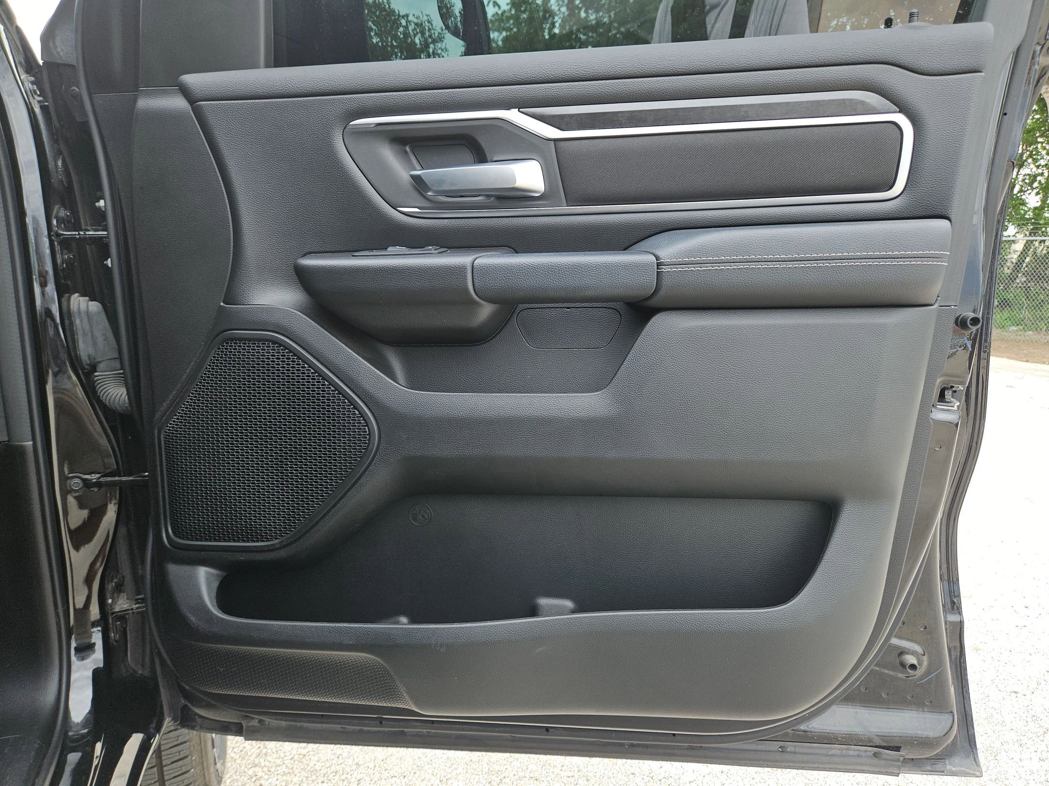 Used 2024 RAM 1500 Lone Star AWD/4WD image 29