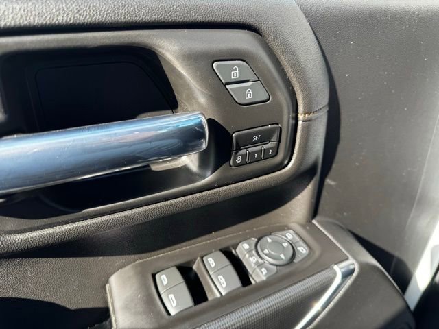 Used 2020 GMC Sierra 2500 AT4 w/ AT4 Premium Package AWD/4WD image 22