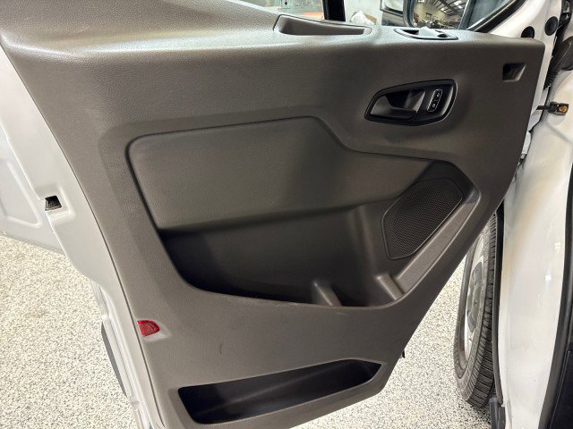 Used 2023 Ford Transit 250 148 High Roof Extended image 21