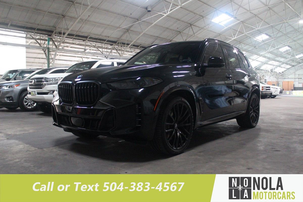 Used 2024 BMW X5 xDrive40i w/ M Sport Package image 1