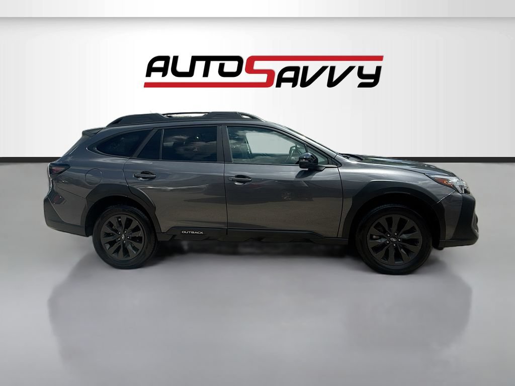 Used 2024 Subaru Outback Onyx Edition AWD/4WD image 8
