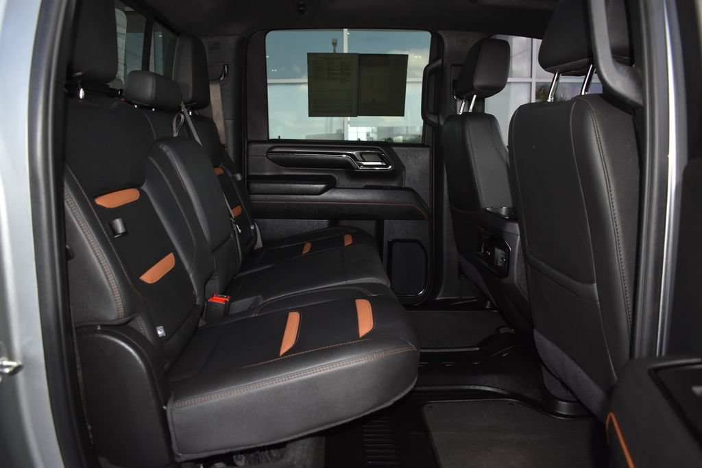 Used 2024 GMC Sierra 2500 AT4 w/ AT4 Premium Plus Package AWD/4WD image 16