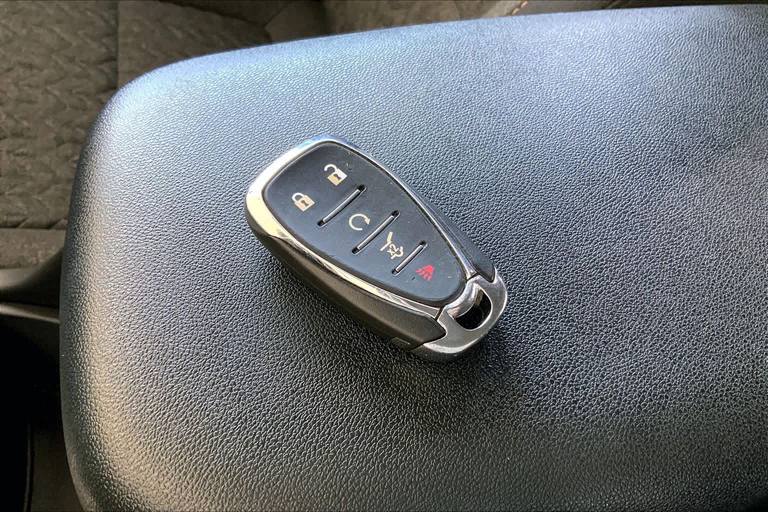 Used 2024 Chevrolet Equinox LT AWD/4WD image 15