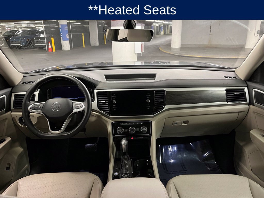 Used 2023 Volkswagen Atlas SE w/ Black Wheel Package AWD/4WD image 7