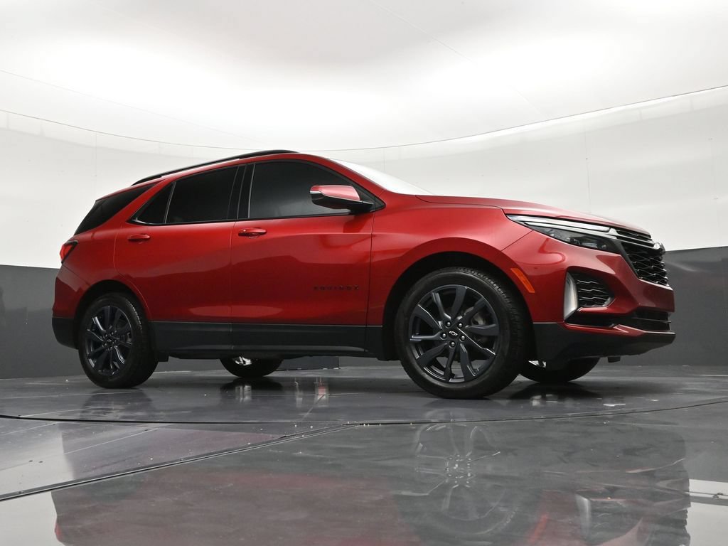 Used 2022 Chevrolet Equinox RS w/ RS Leather Package FWD image 26