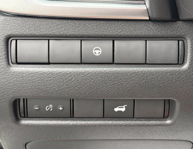 Used 2022 Nissan Rogue SV w/ SV Premium Package AWD/4WD image 28