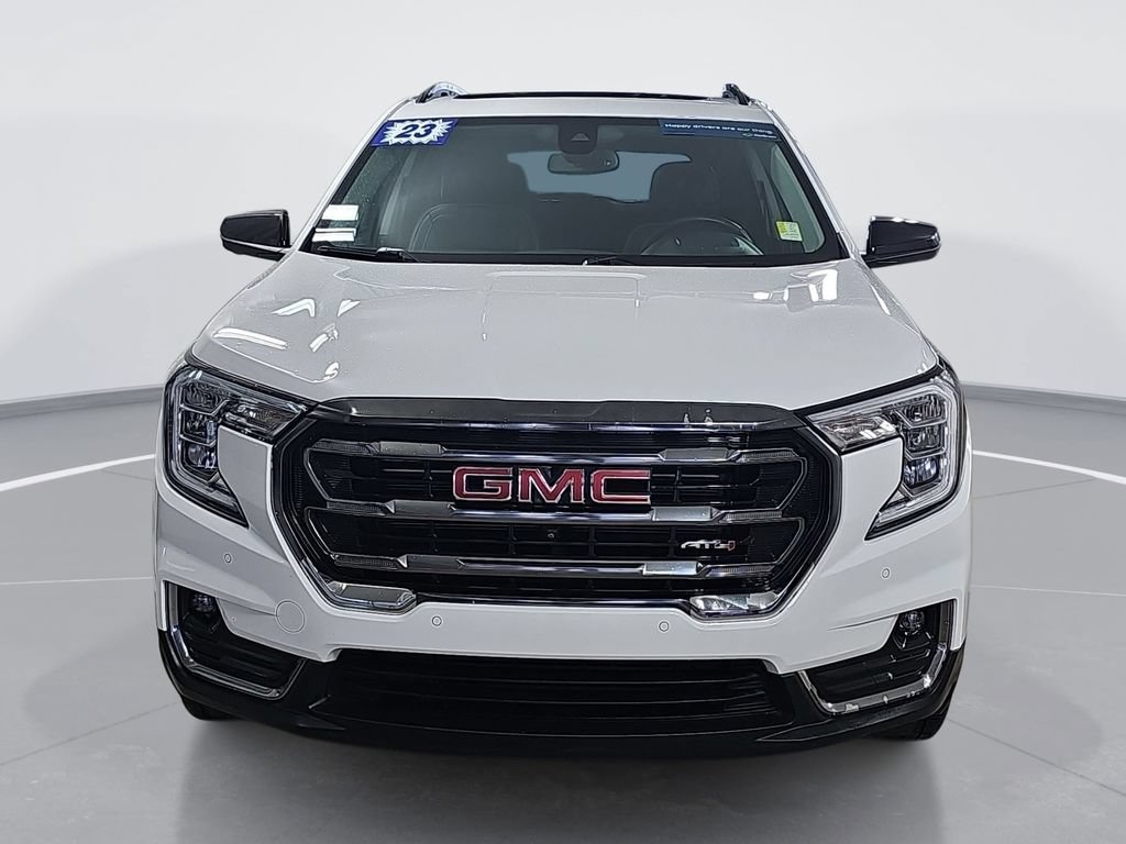 Certified 2023 GMC Terrain AT4 w/ Tech Package AWD/4WD image 10