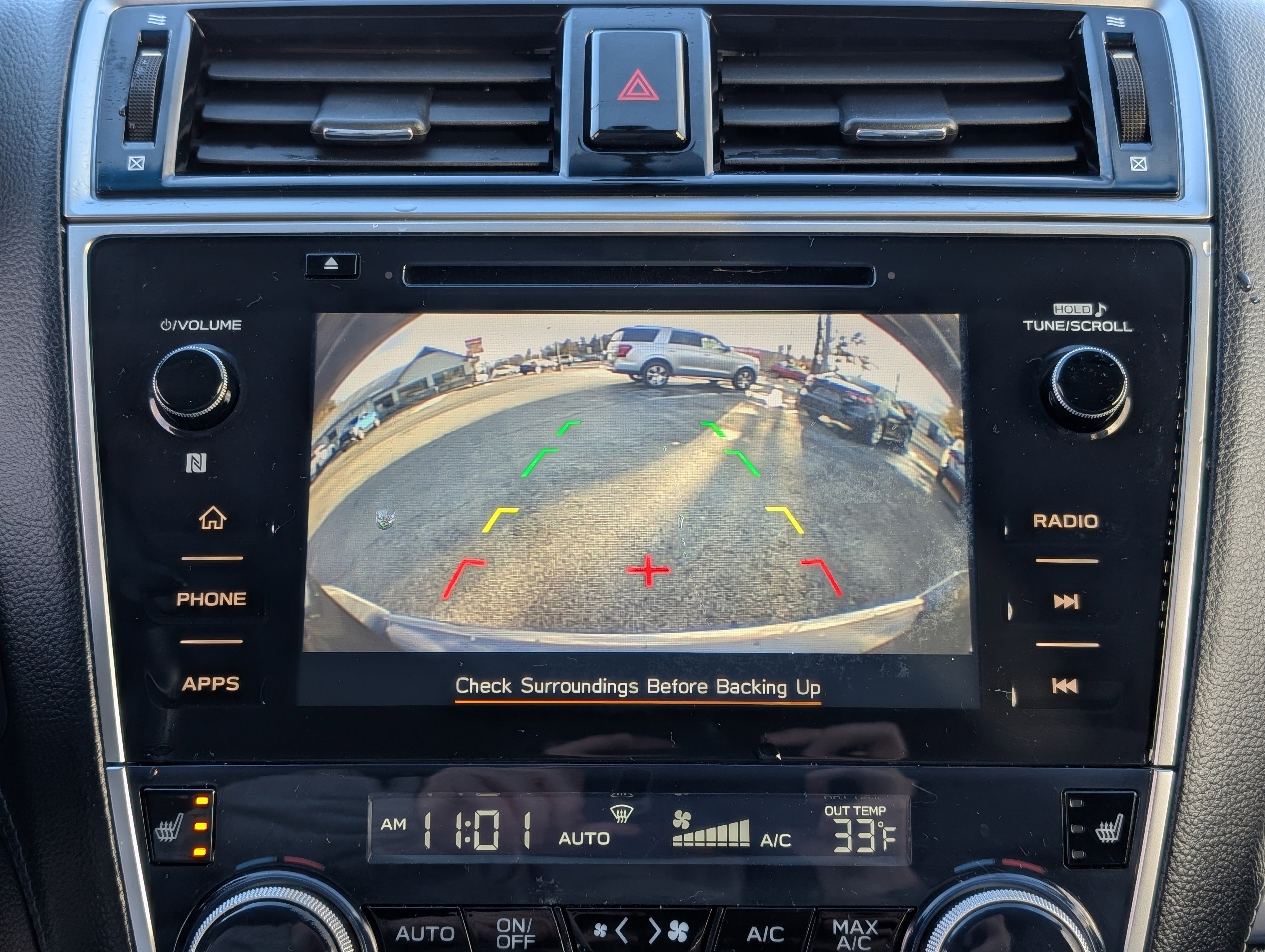 Used 2018 Subaru Outback 2.5i Premium image 3