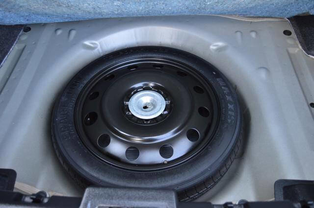 Used 2008 Lincoln MKZ image 35