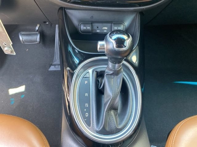 Used 2015 Kia Soul ! w/ Sun & Sound Package FWD image 16