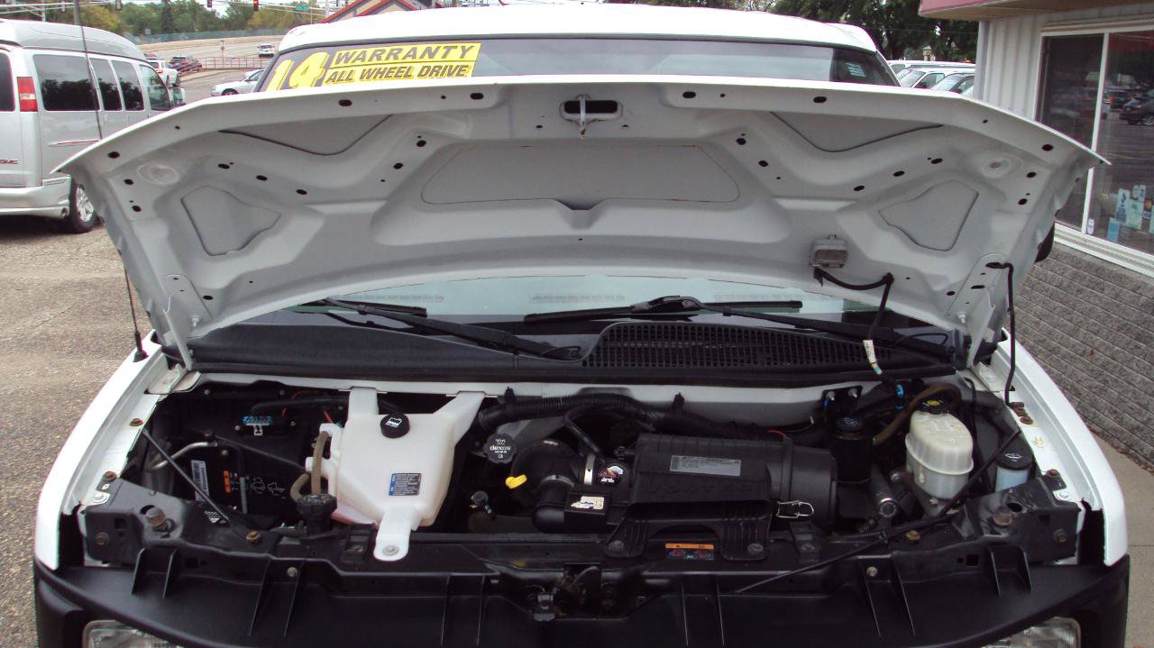 Used 2014 Chevrolet Express 1500 AWD image 27