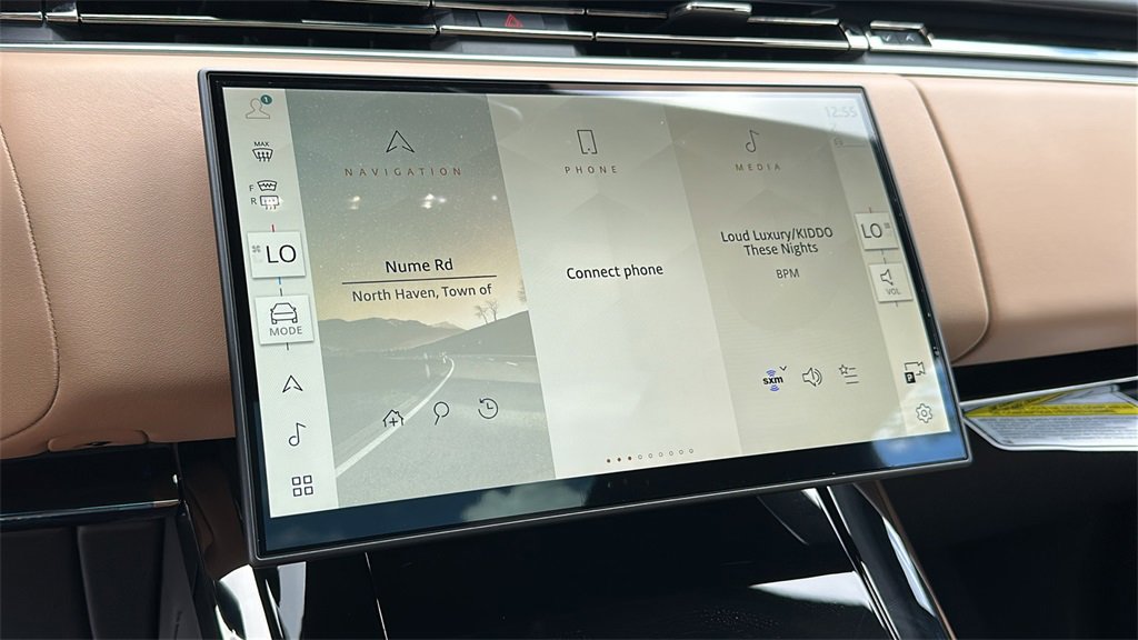 New 2025 Land Rover Range Rover Sport Dynamic SE image 16