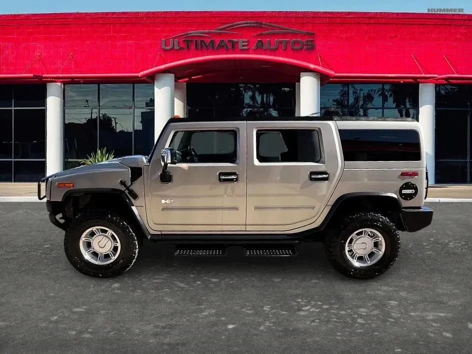 Used 2003 HUMMER H2 w/ Preferred Equipment Group AWD/4WD image 6