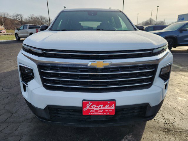 Used 2024 Chevrolet Traverse LT image 8