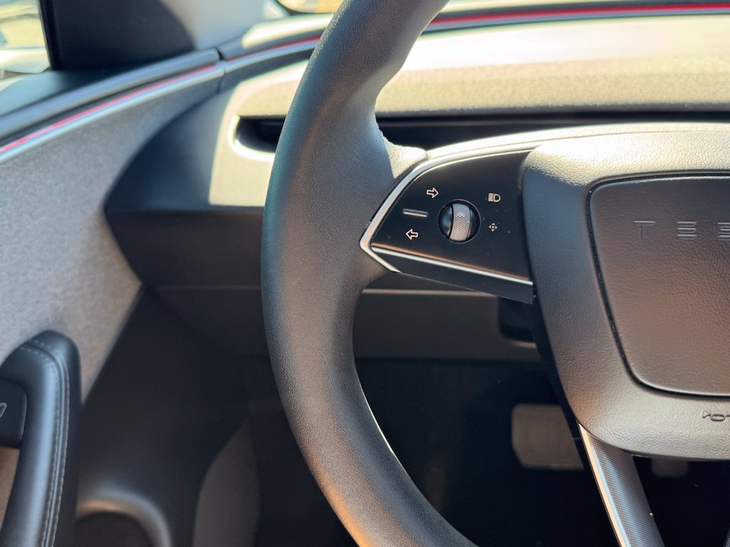Used 2025 Tesla Model 3 Long Range RWD image 9