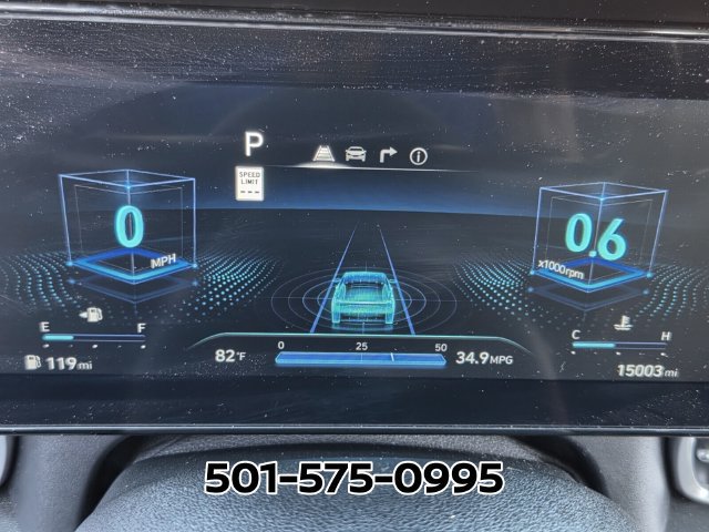 Used 2025 Hyundai Elantra SEL FWD image 35