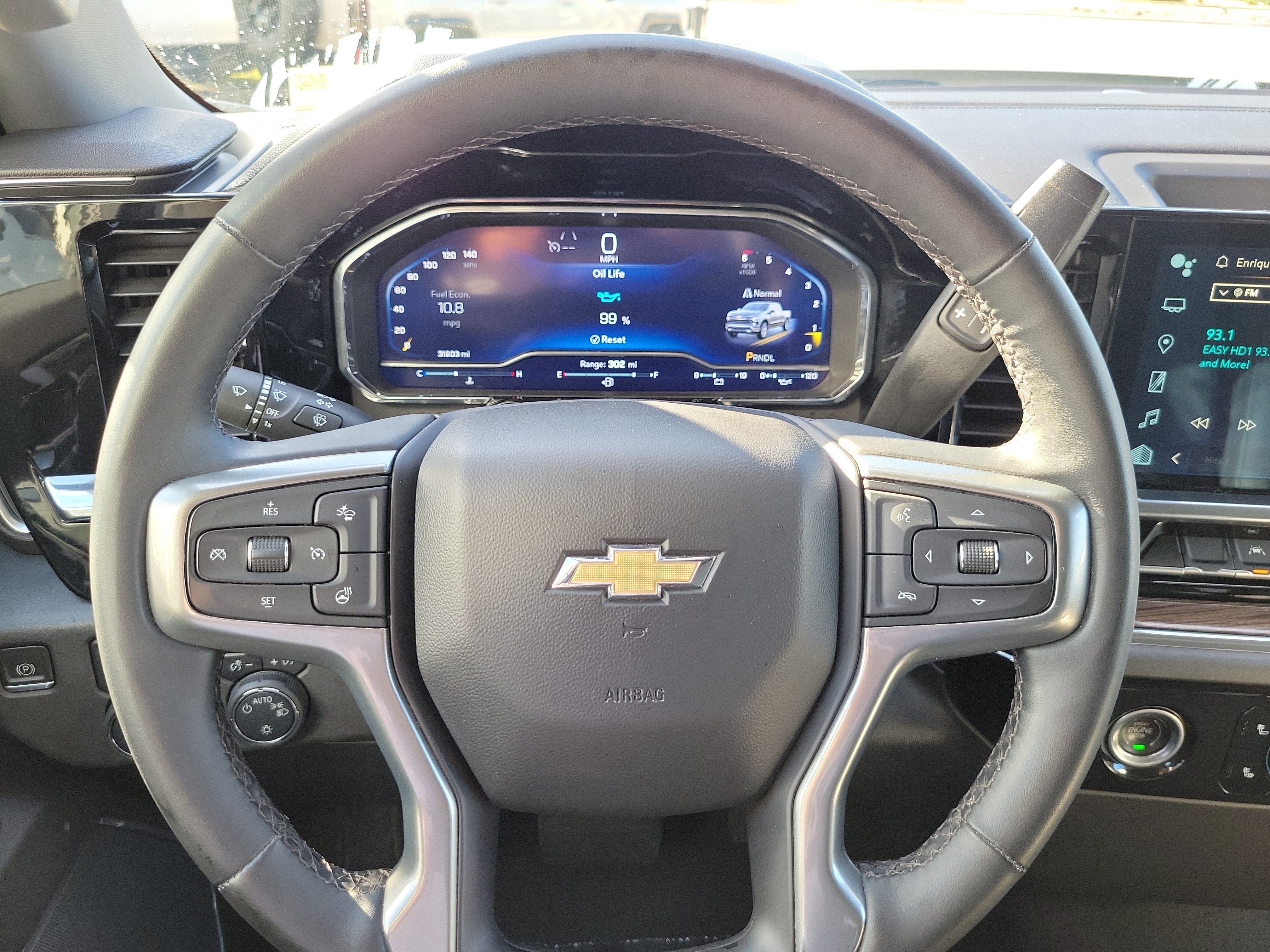 Used 2023 Chevrolet Silverado 1500 LT RWD image 19