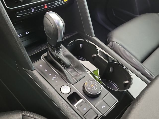 Used 2022 Volkswagen Atlas Cross Sport SE image 27