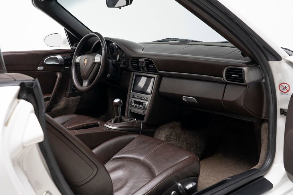 Used 2006 Porsche 911 Carrera image 41