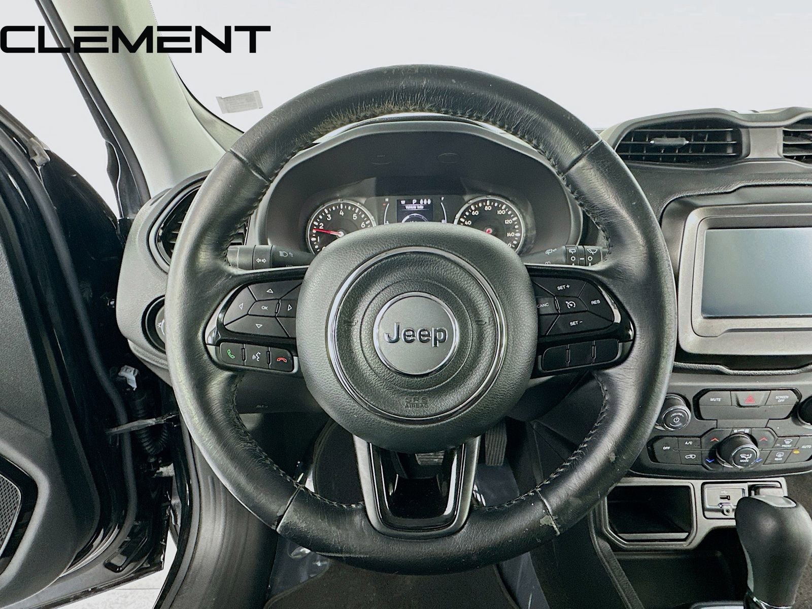 Used 2019 Jeep Renegade Altitude w/ Quick Order Package 2XM image 14