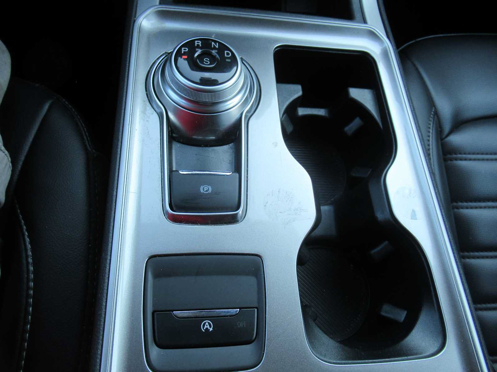 Used 2024 Ford Edge SEL AWD/4WD image 21