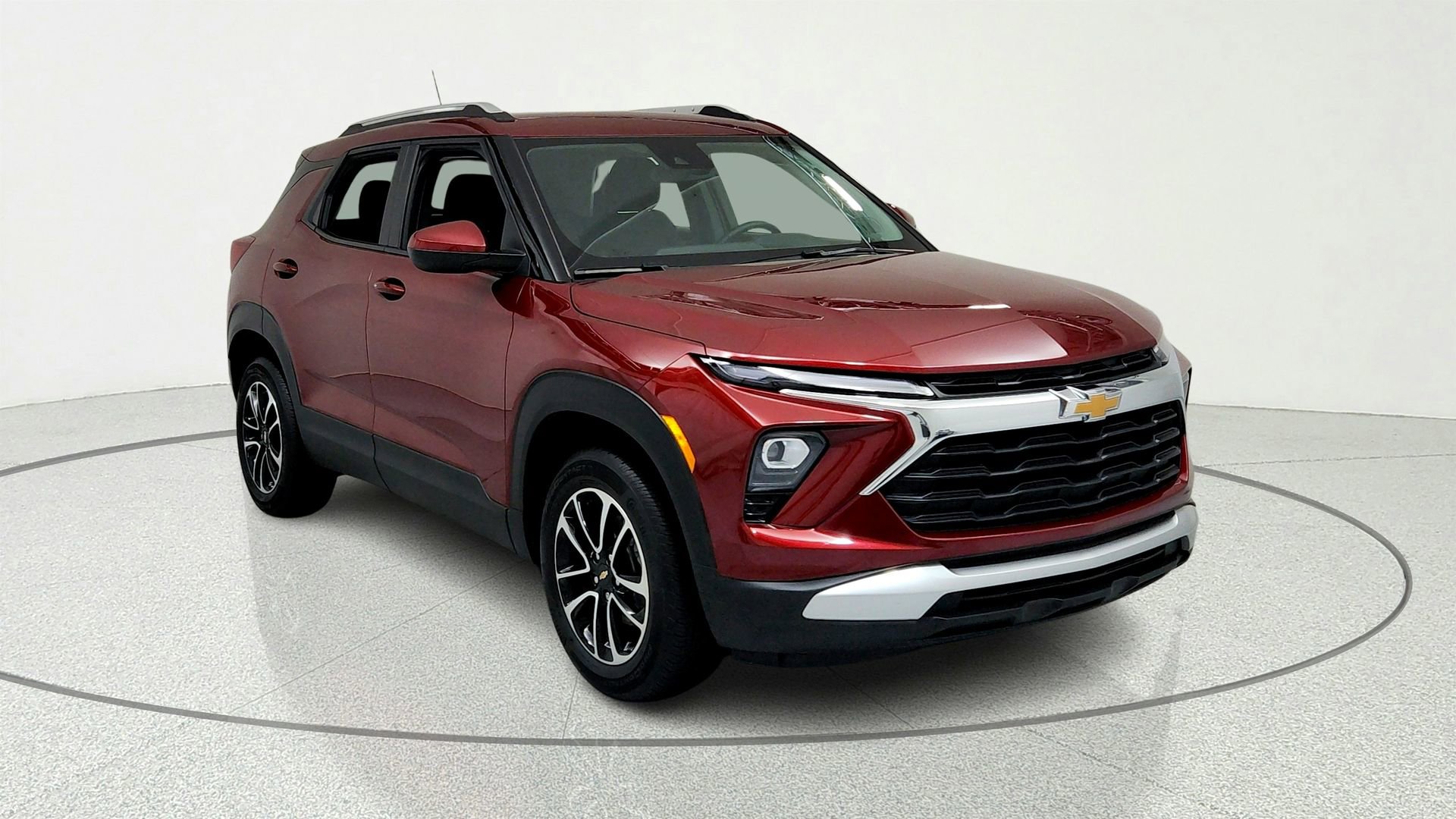 Used 2025 Chevrolet TrailBlazer LT w/ Convenience Package AWD/4WD image 7