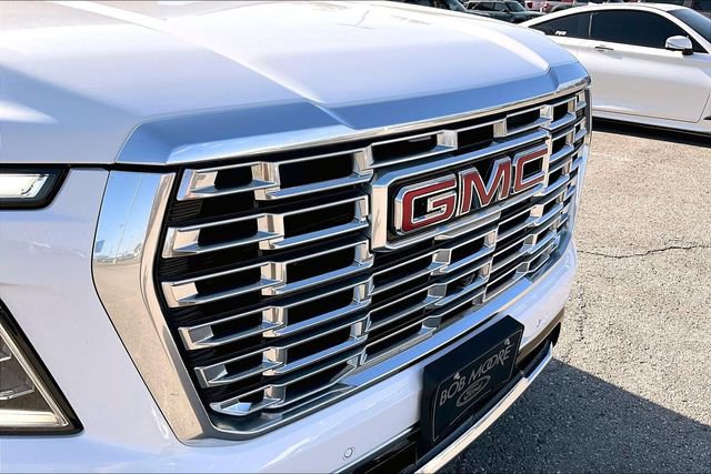 Used 2025 GMC Yukon XL Denali AWD/4WD image 29