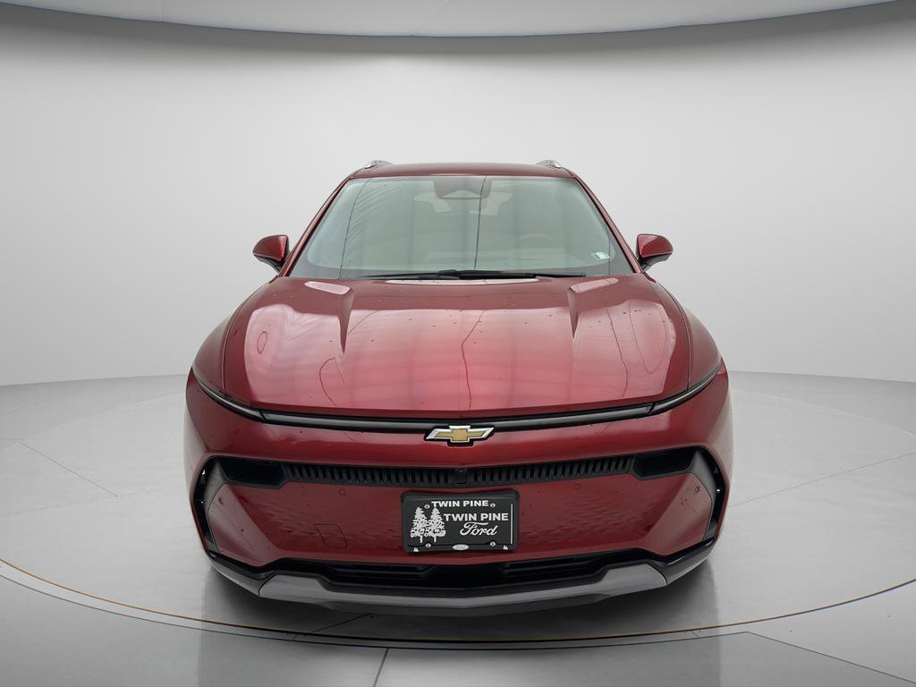 Used 2026 Chevrolet Equinox EV LT w/ Active Safety Package 3 AWD/4WD image 2