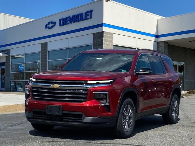 New 2026 Chevrolet Traverse LT w/ Driver Confidence Package image 1