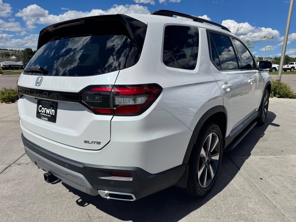 Used 2023 Honda Pilot Elite image 8
