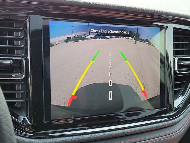 Used 2023 Dodge Durango GT AWD/4WD image 16