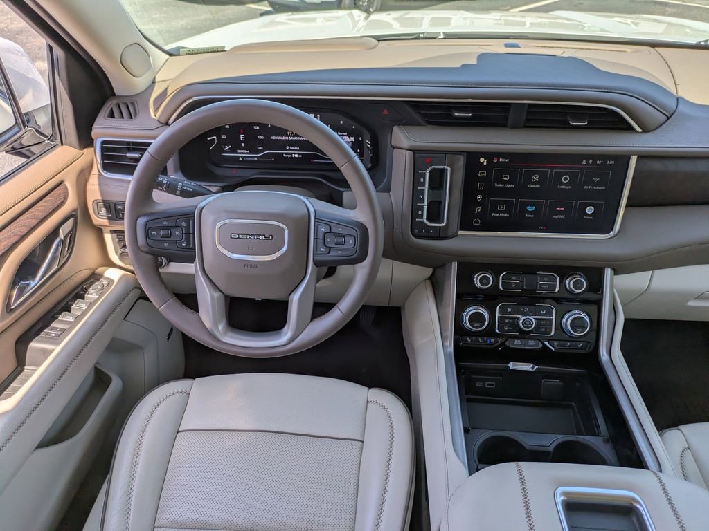Used 2023 GMC Yukon XL Denali AWD/4WD image 21