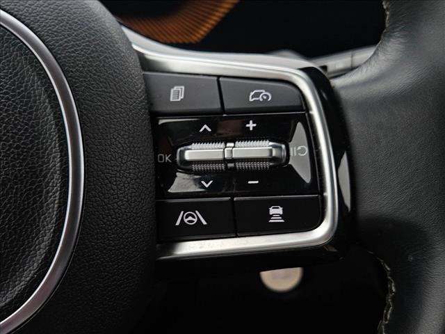 Used 2024 Kia Sorento S image 12