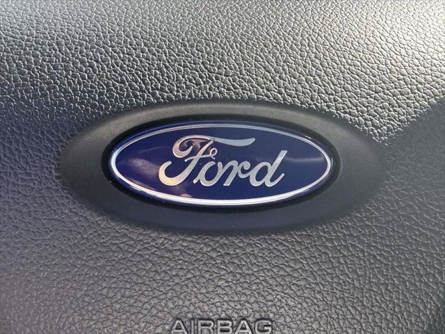 Used 2019 Ford Explorer XLT w/ Equipment Group 202A AWD/4WD image 33
