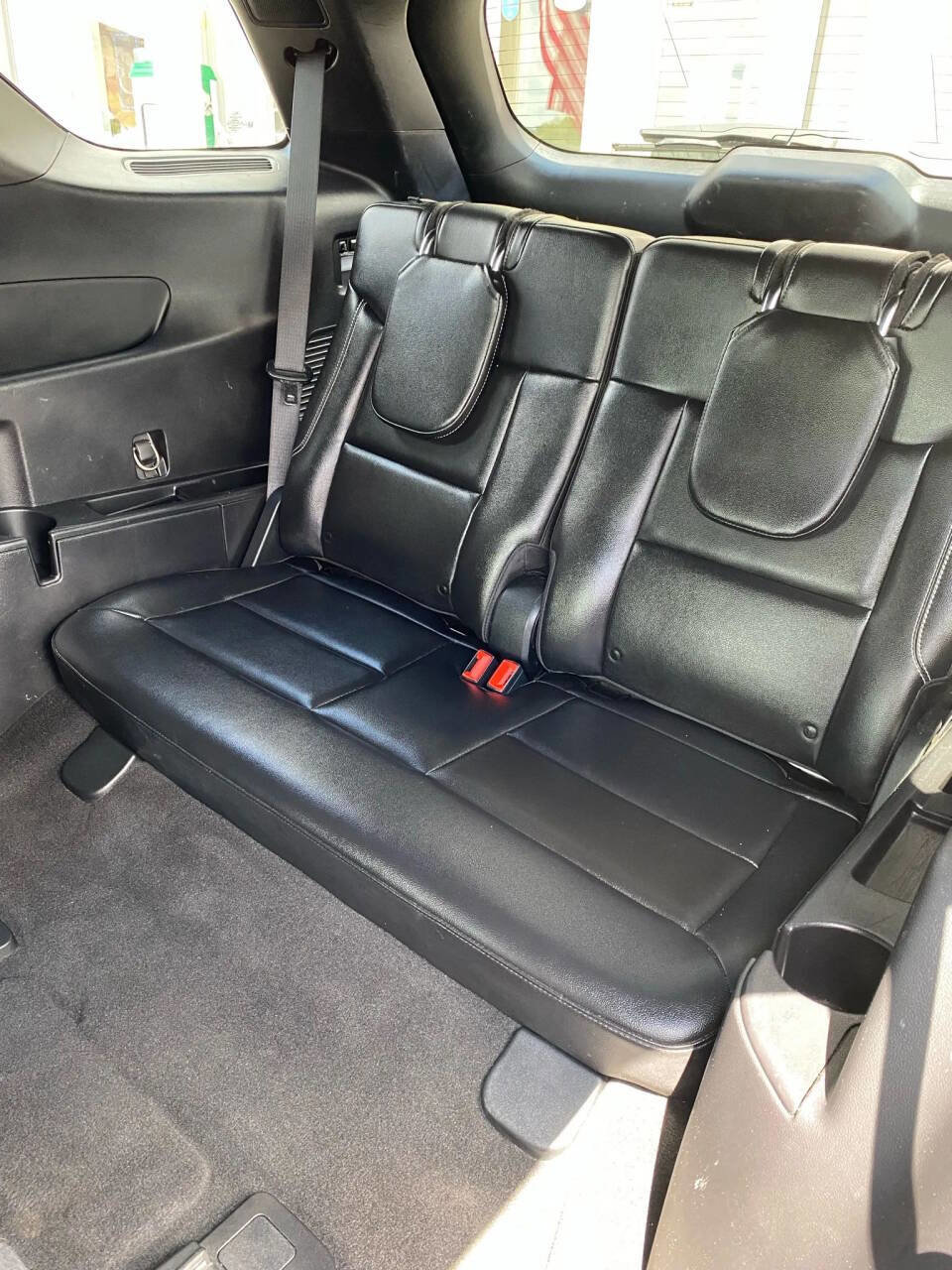 Used 2020 Ford Explorer ST w/ ST Street Pack image 27