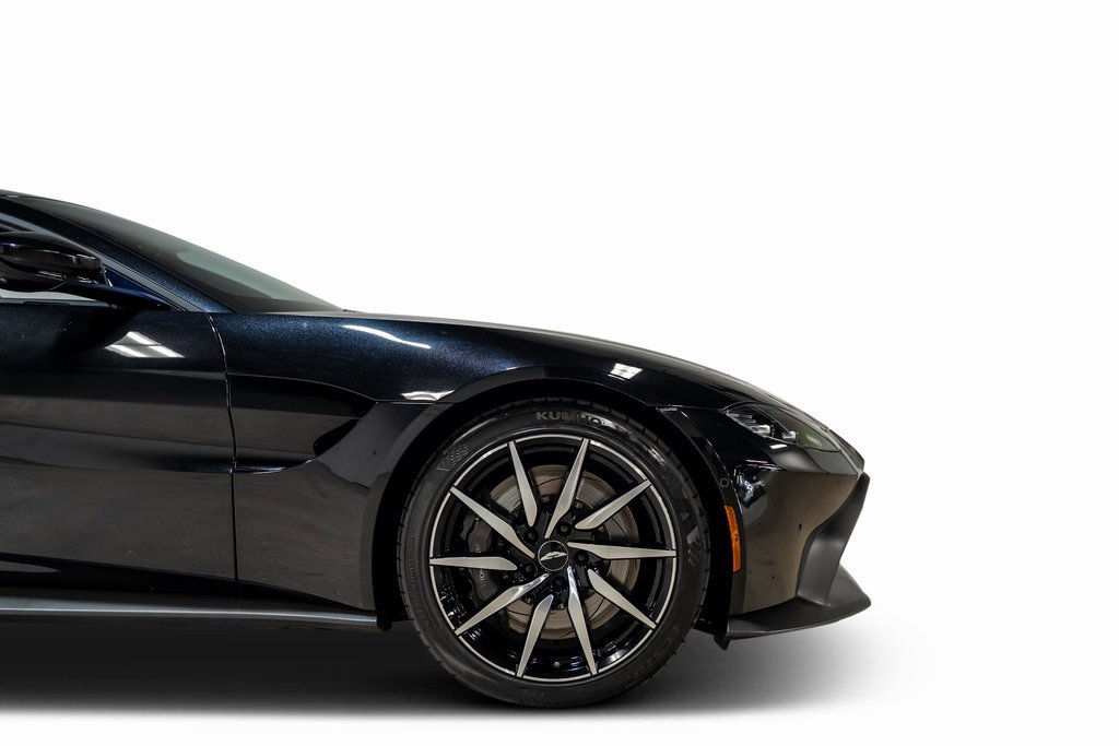 Used 2020 Aston Martin V8 Vantage Coupe image 19