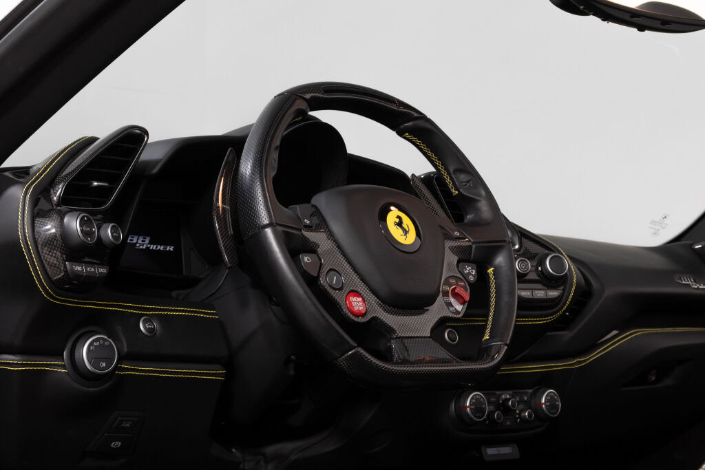 Used 2017 Ferrari 488 Spider RWD image 30