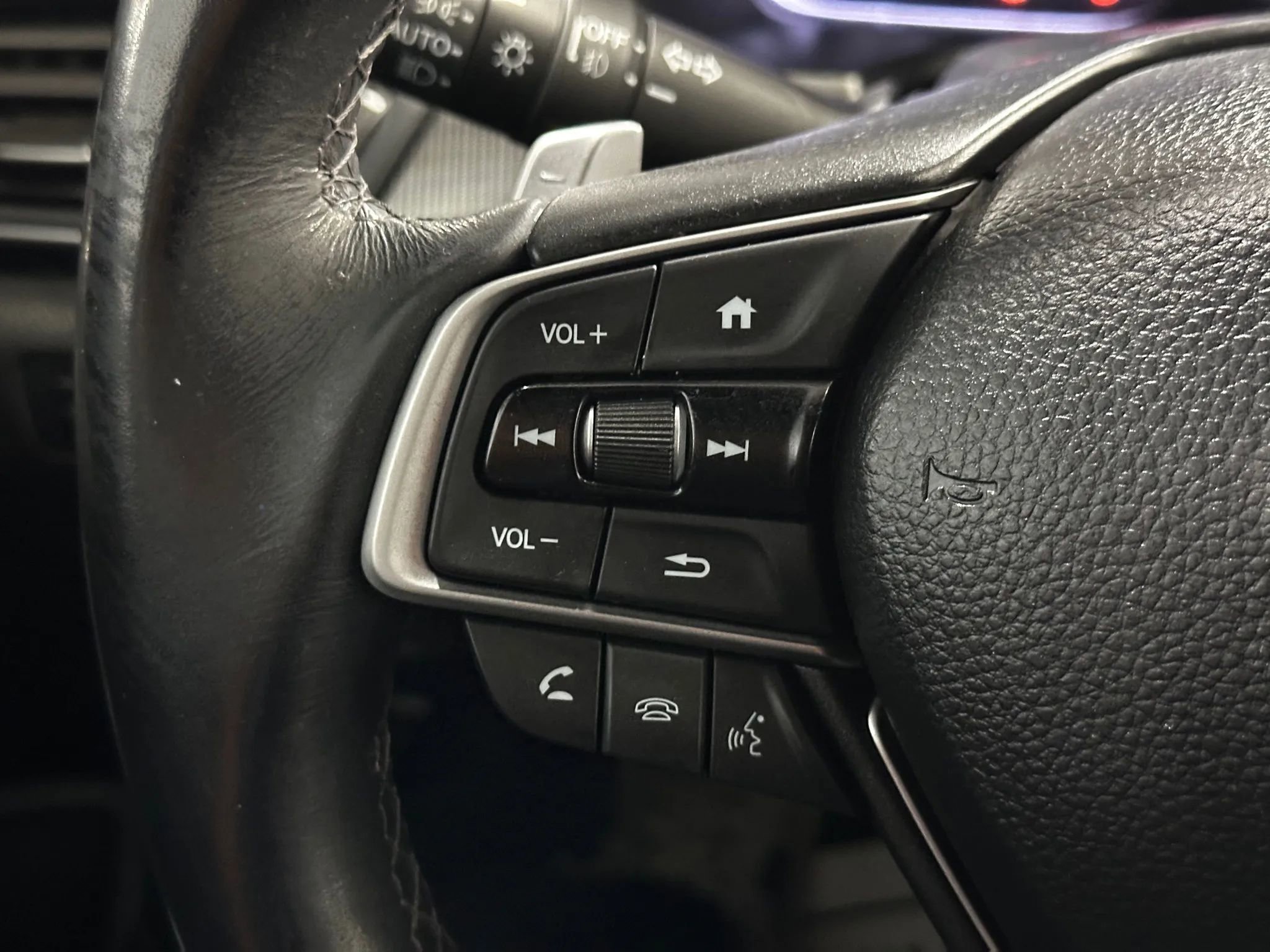 Used 2022 Honda Accord Sport image 30