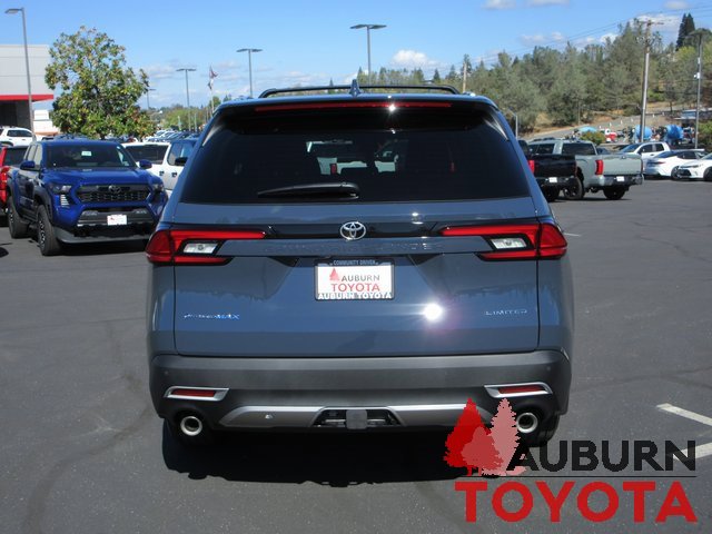 New 2026 Toyota Grand Highlander AWD Hybrid image 3