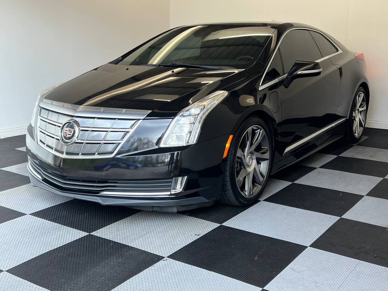 Used 2014 Cadillac ELR w/ Luxury Package