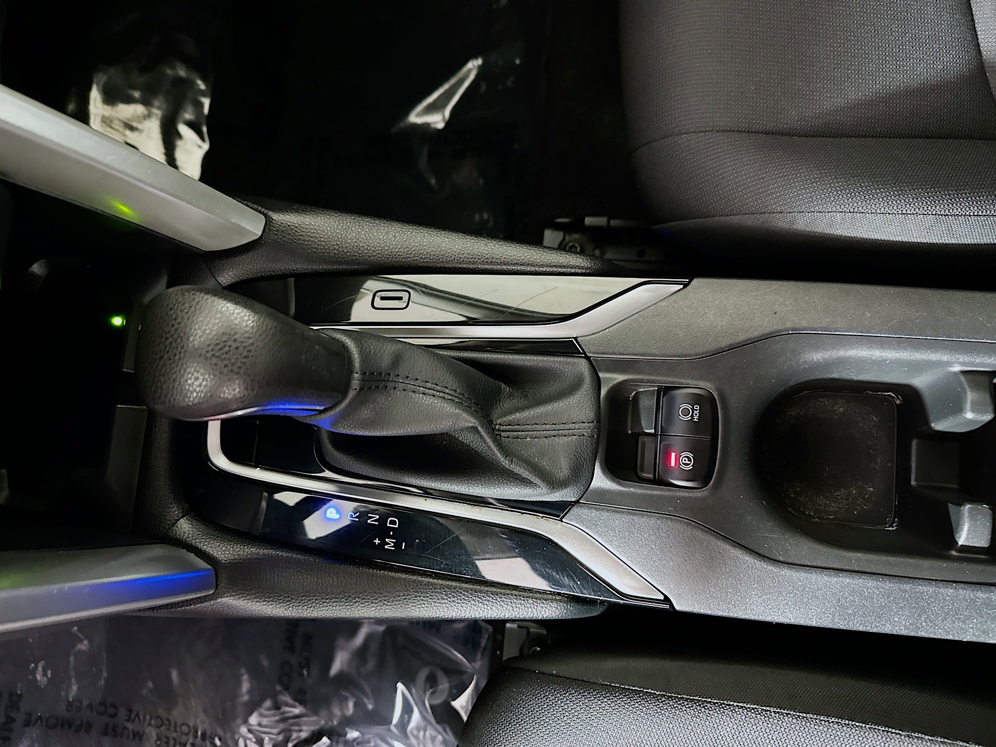 Used 2024 Toyota Corolla Cross LE w/ Moonroof Package image 22