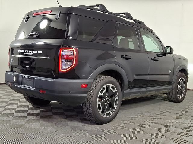 Used 2022 Ford Bronco Sport Outer Banks w/ Tech Package AWD/4WD image 9