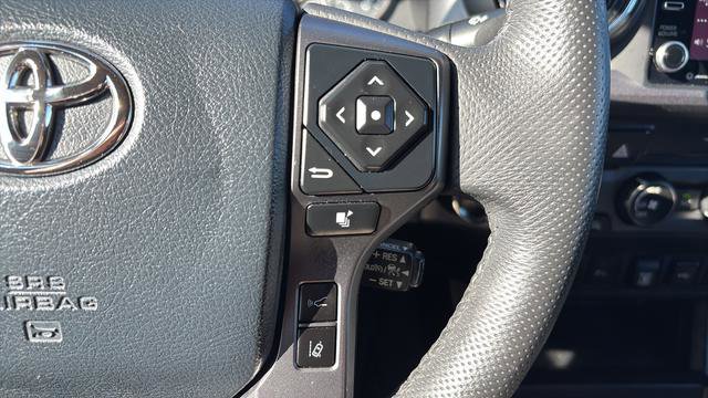 Used 2020 Toyota Tacoma TRD Off-Road w/ Technology Package AWD/4WD image 30